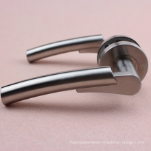 Wood handle door lock set Door Handle on Rose Solid type casting technology